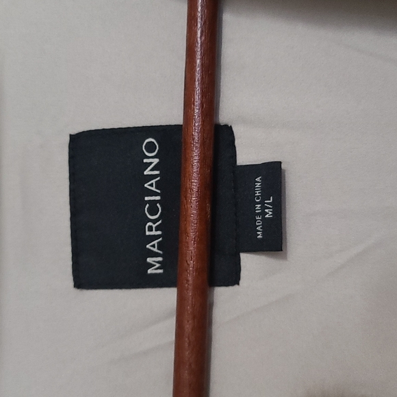 Jacket - Picture 3 of 4